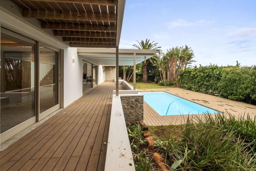 5 Bedroom Property for Sale in Camps Bay Western Cape
